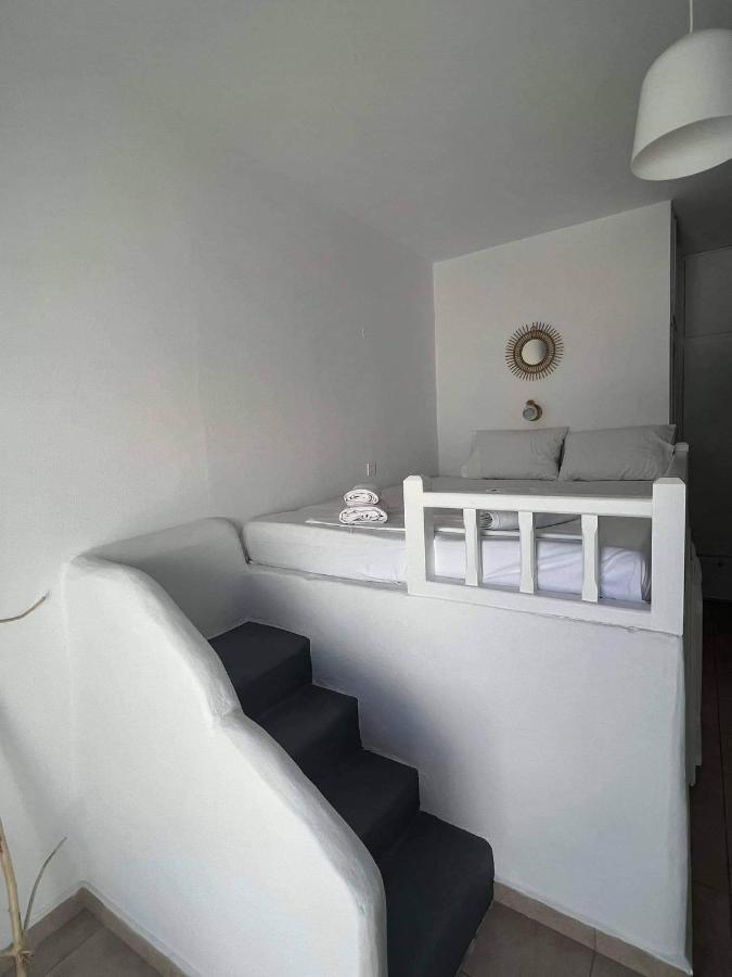 White Island Rooms Panteli Екстер'єр фото
