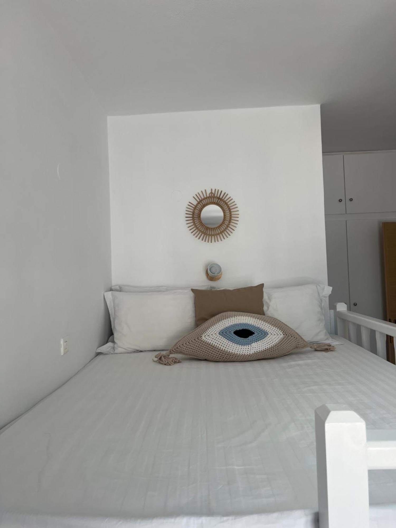 White Island Rooms Panteli Екстер'єр фото